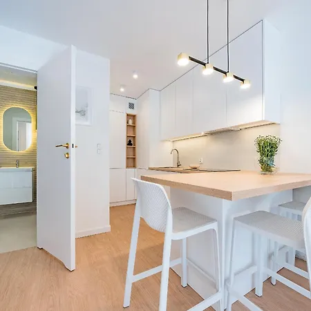 New! 5 Min Do Plazy! Golden Bay - Baltic Sands - Wanna, Parking Appartement Gdynia